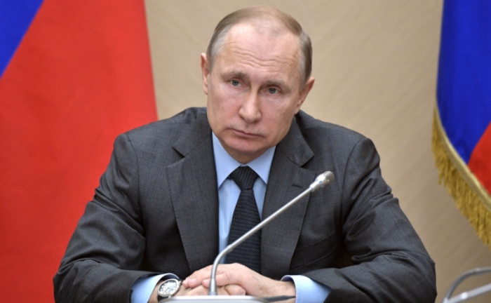 Путин провел первое совещание с новым правительством